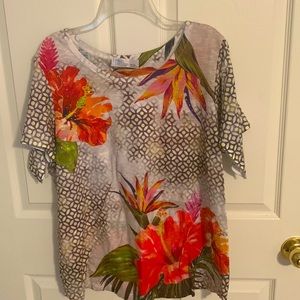 In Hawaii, Wow, You will look like you are there. XXXL (22), with crystal stud.